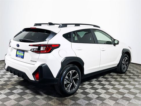 New 2025 Subaru Crosstrek 2.0i Premium image 8