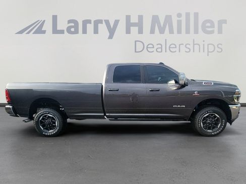 New 2025 RAM 2500 Laramie image 7