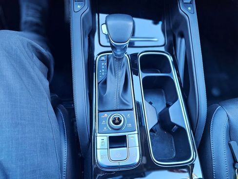 Used 2024 Kia Telluride SX image 32