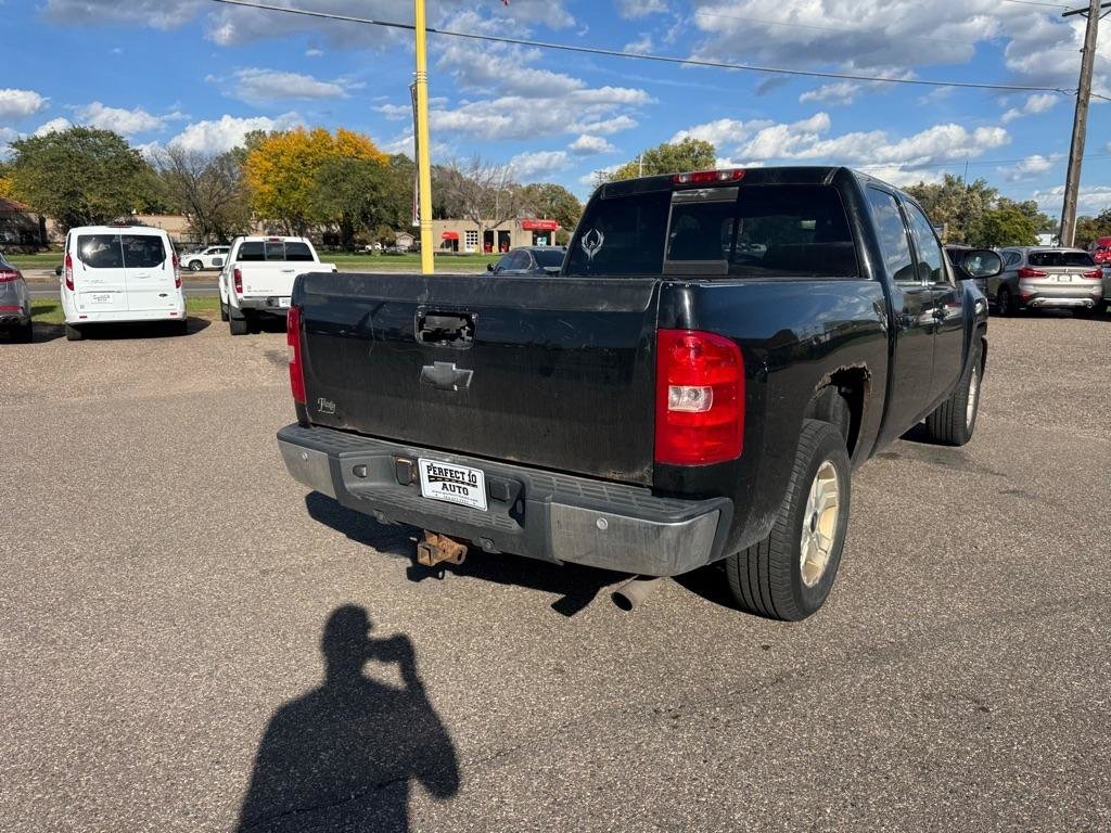 Used 2008 Chevrolet Silverado 1500 LTZ w/ Safety Package AWD/4WD image 5