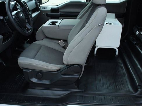 Used 2018 Ford F150 XL w/ Equipment Group 101A Mid RWD image 24