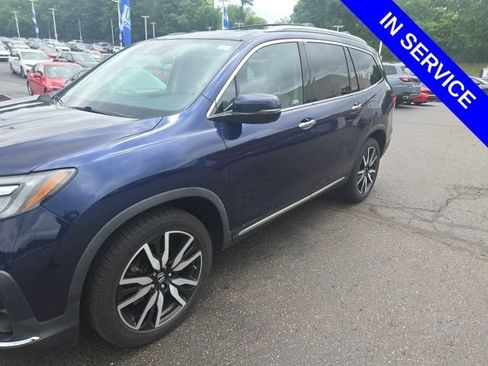 Used 2021 Honda Pilot Touring image 3