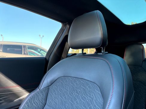 Used 2025 Dodge Charger R/T w/ Sun & Sound Package image 6