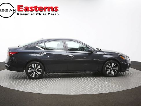 Used 2022 Nissan Altima 2.5 SV FWD image 46