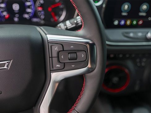 Used 2023 Chevrolet Blazer RS image 12