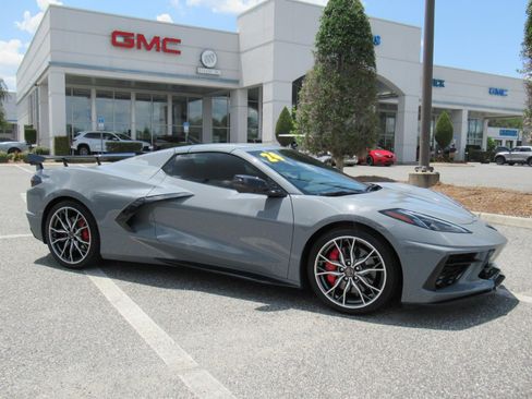 Used 2024 Chevrolet Corvette Stingray Preferred Conv w/ Z51 Performance Package RWD image 2
