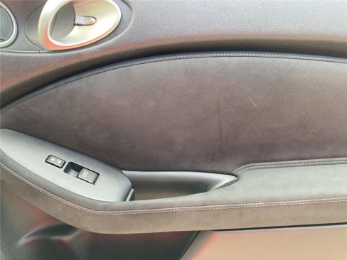 Used 2019 Nissan 370Z Touring Sport image 28