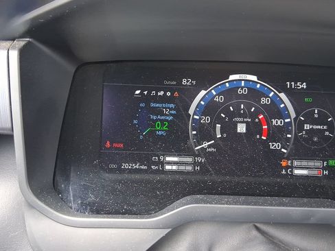 Used 2025 Toyota Sequoia Platinum AWD/4WD image 19