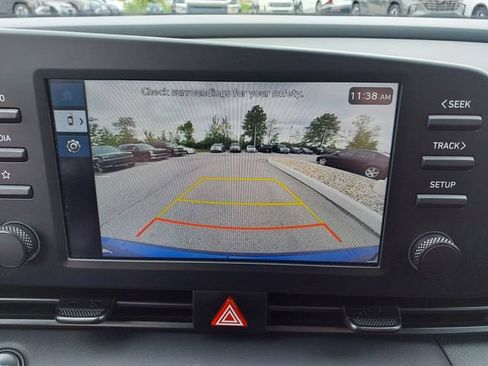 Certified 2025 Hyundai Elantra Sport FWD image 14