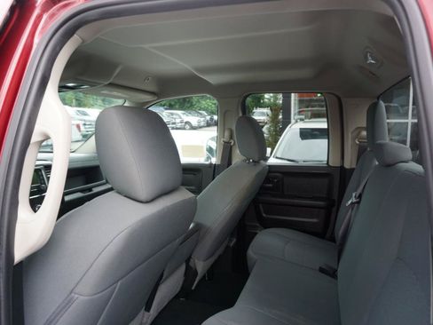 Used 2019 RAM 1500 Express w/ Express Value Package AWD/4WD image 8