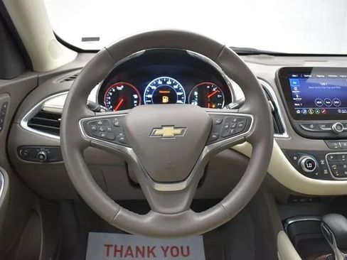 Used 2024 Chevrolet Malibu LT FWD image 19