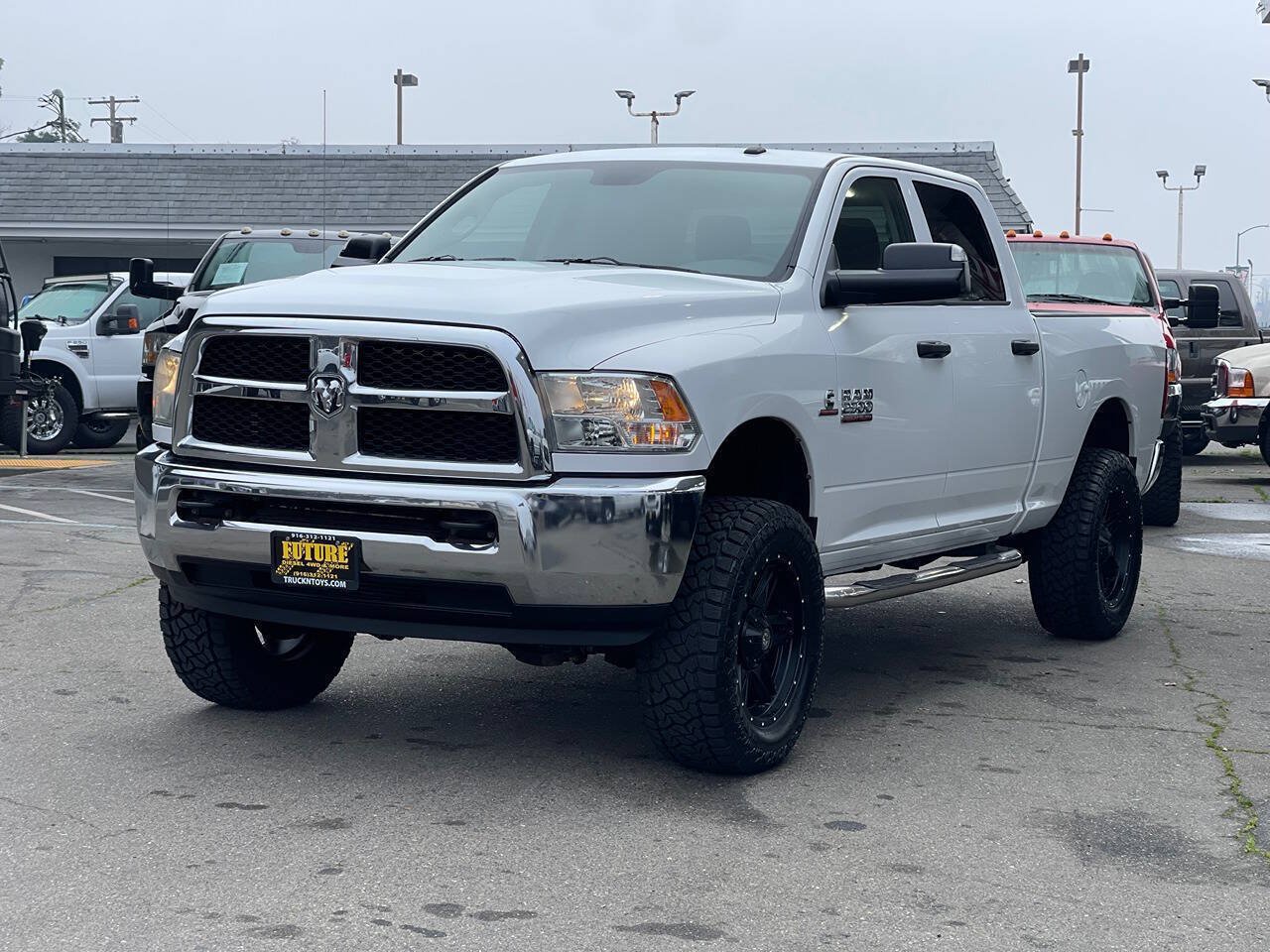 Used 2015 RAM 2500 Tradesman w/ Chrome Appearance Group AWD/4WD image 7