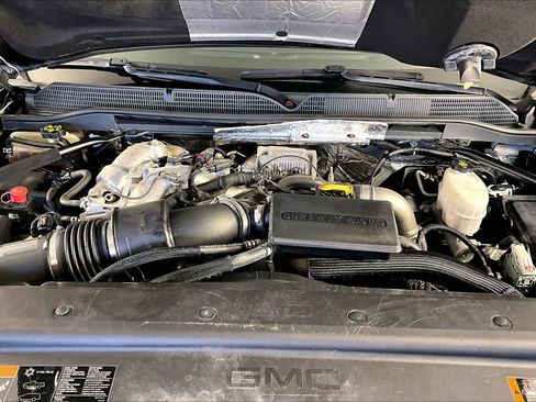 Used 2019 GMC Sierra 3500 Denali w/ Duramax Plus Package image 30
