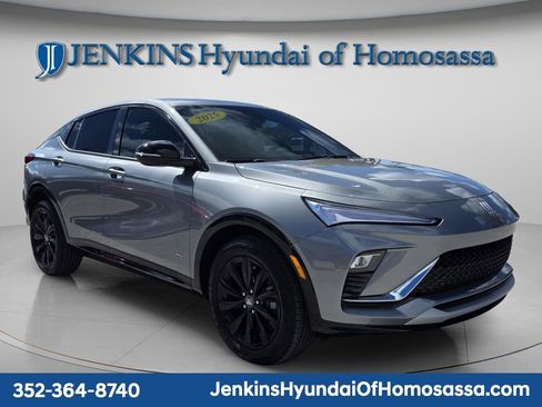 Used 2025 Buick Envista Sport Touring w/ Convenience I Package image 4