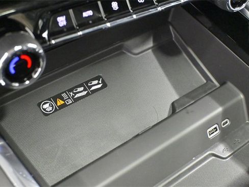 New 2026 Chevrolet Tahoe High Country image 30