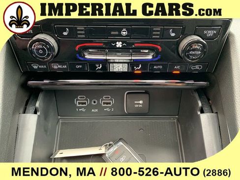 New 2025 Jeep Grand Cherokee Altitude image 32