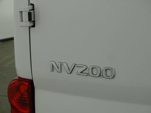 Used 2021 Nissan NV200 S image 36