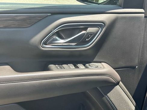 Used 2021 Chevrolet Tahoe LT w/ LT Signature Package AWD/4WD image 24