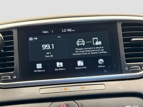 Used 2021 Kia Sportage LX image 9