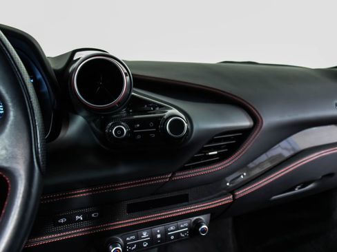 Certified 2020 Ferrari F8 Tributo image 40