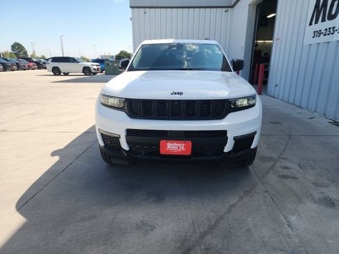 New 2025 Jeep Grand Cherokee L Limited w/ Luxury Tech Group II image 8