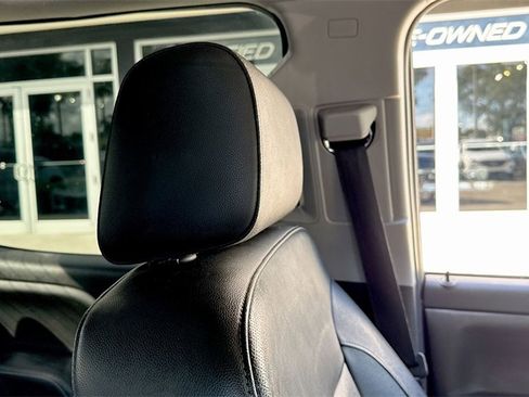 Used 2018 GMC Sierra 1500 SLT image 21