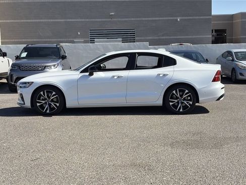 Used 2023 Volvo S60 B5 Plus AWD/4WD image 9