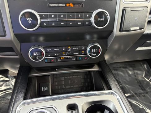 Used 2021 Ford Expedition XLT AWD/4WD image 13