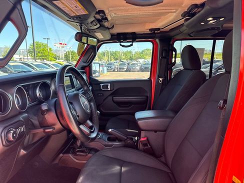 Used 2020 Jeep Wrangler Unlimited Sport S AWD/4WD image 25