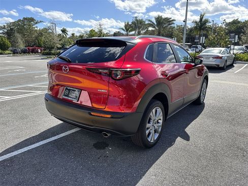 Certified 2023 MAZDA CX-30 AWD 2.5 S w/ Preferred Package image 4