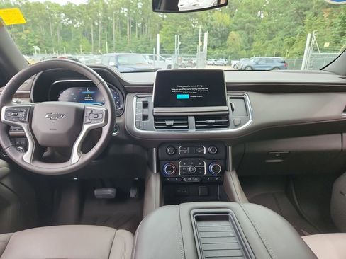 Certified 2022 Chevrolet Tahoe Z71 w/ Off-Road Capability Package image 11