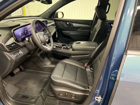 New 2026 Buick Enclave Preferred image 12