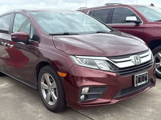 Used 2018 Honda Odyssey EX-L video 2