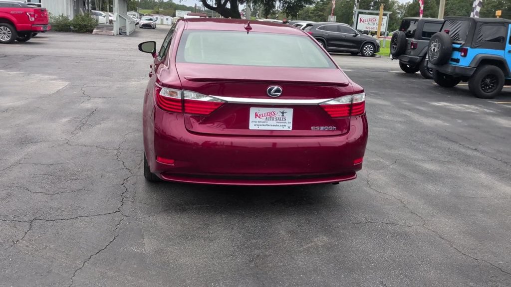 Used 2014 Lexus ES 300h w/ Luxury Package w/Bamboo Trim FWD image 7