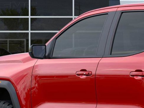 New 2025 GMC Canyon Elevation w/ Convenience Package image 33