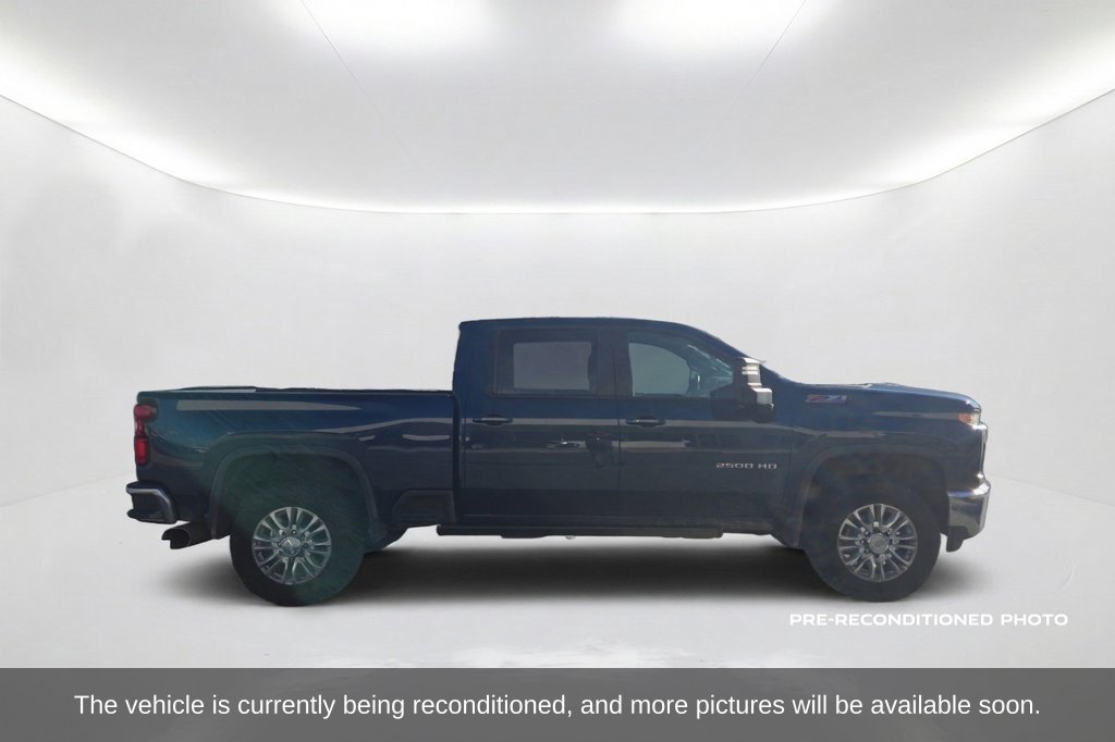 Used 2021 Chevrolet Silverado 2500 LT w/ All Star Edition AWD/4WD image 4