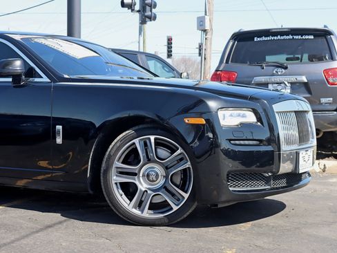 Used 2015 Rolls-Royce Ghost RWD image 3
