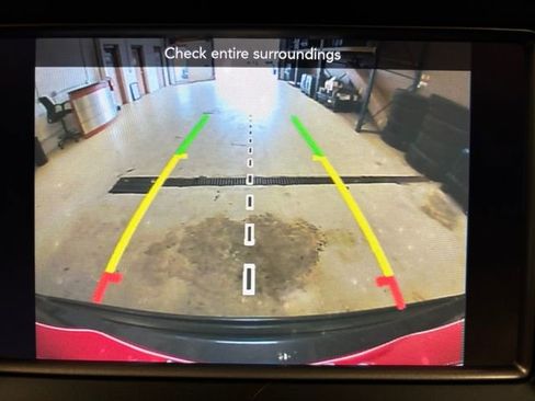 Used 2021 Jeep Grand Cherokee Laredo AWD/4WD image 20