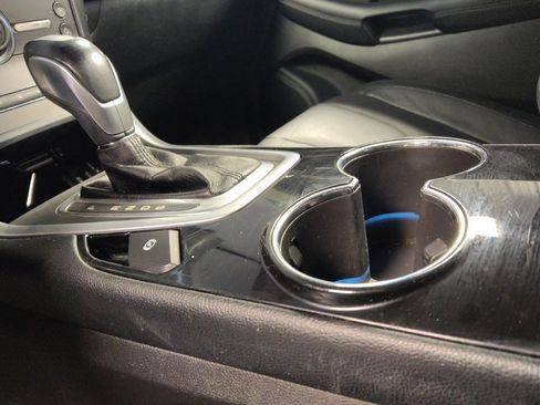 Used 2015 Ford Edge Titanium image 26