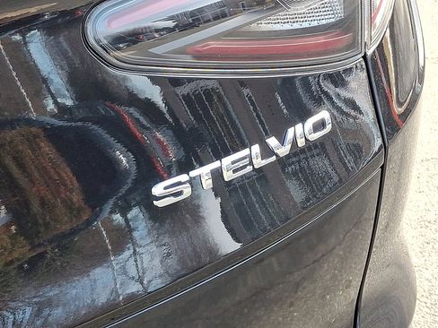 New 2025 Alfa Romeo Stelvio Sprint w/ Veloce Package image 19
