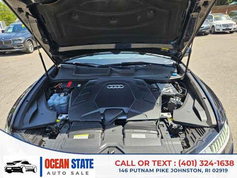 Used 2021 Audi Q8 Premium Plus w/ Premium Plus Package AWD/4WD image 22