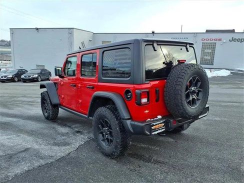 Certified 2024 Jeep Wrangler Willys image 5