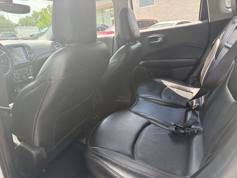 Used 2020 Jeep Compass Limited FWD image 19