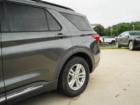 Used 2020 Ford Explorer XLT RWD image 21