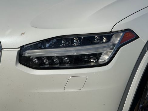 Used 2018 Volvo XC90 T6 Inscription w/ Convenience Package AWD/4WD image 12