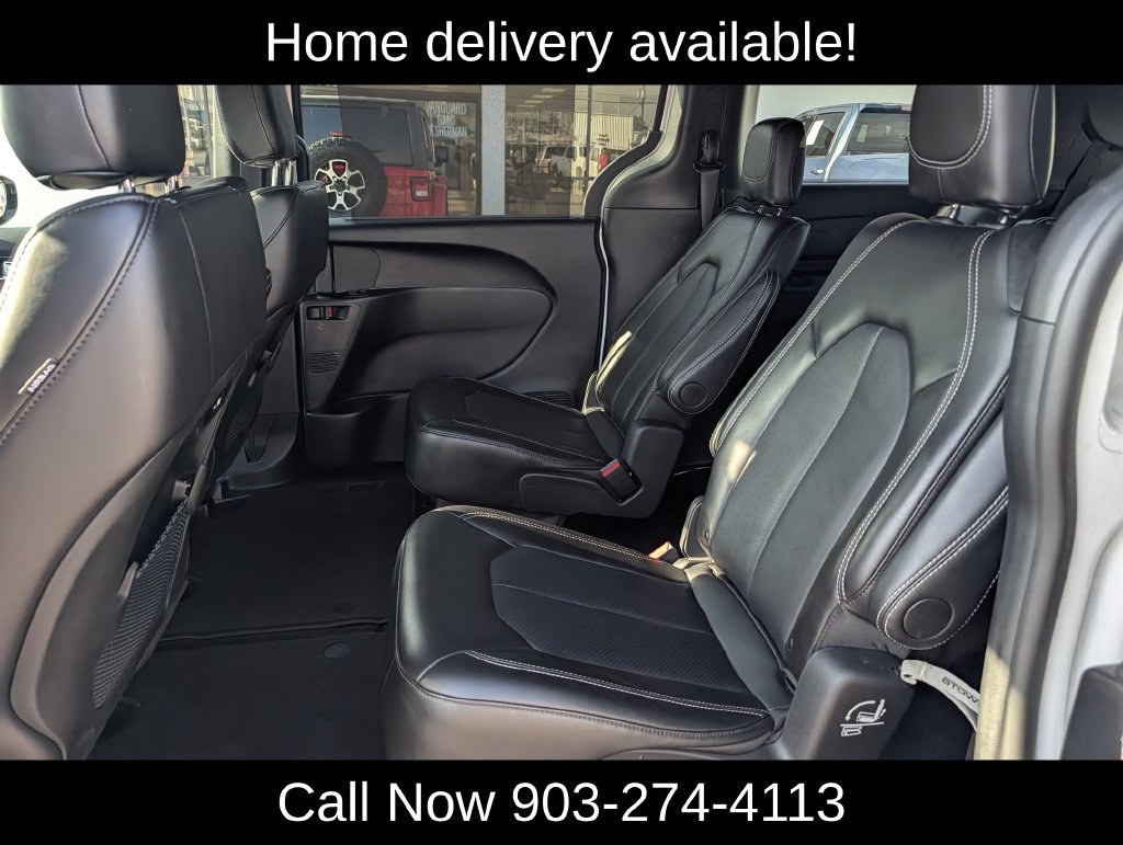 Used 2026 Chrysler Pacifica Select FWD image 29