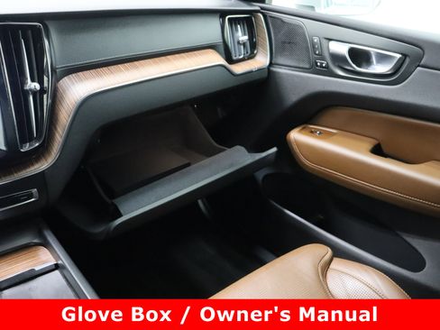 Used 2021 Volvo XC60 T5 Inscription w/ Advanced Package image 25