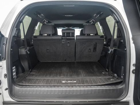 Used 2022 Lexus GX 460 Premium w/ Premium Plus Package AWD/4WD image 10