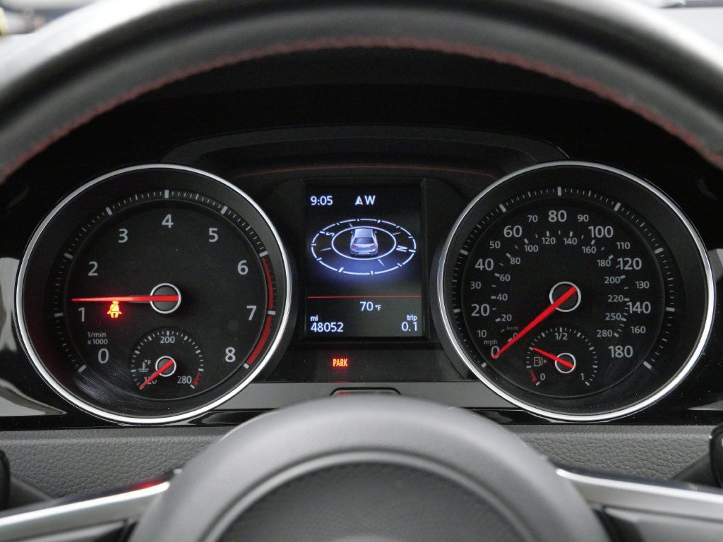 Used 2020 Volkswagen GTI SE FWD image 23
