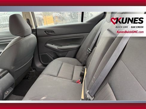 Used 2025 Nissan Altima 2.5 SV image 7